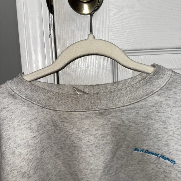 Barstool Sports Women Gray Crewneck "Be a Decent Human" Embroidered Size Small - Picture 3 of 9